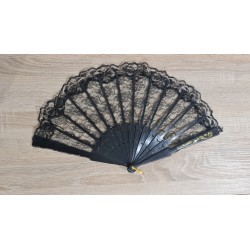 Czarny Wachlarz Koronkowy ze Złoceniem Elegancja do Mantylki
